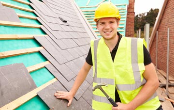 find trusted North Nevay roofers in Angus